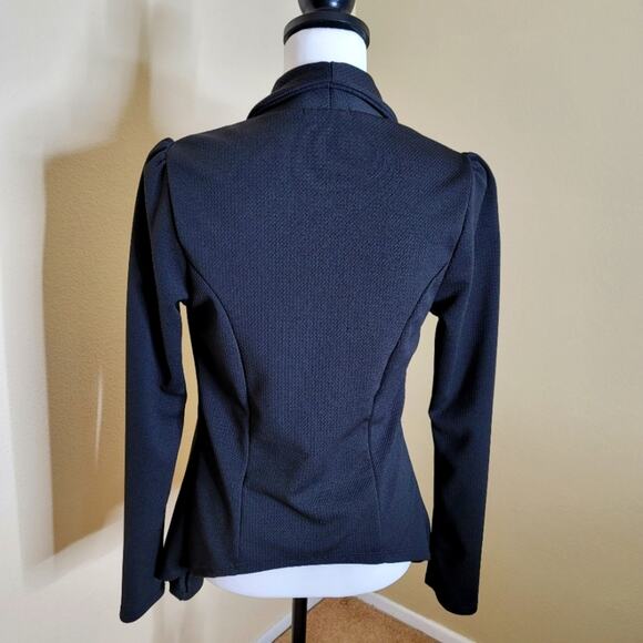 NEW Fashion Nova Blazer, Size Small Black, Business Casual Jacket - Picture 4 of 10